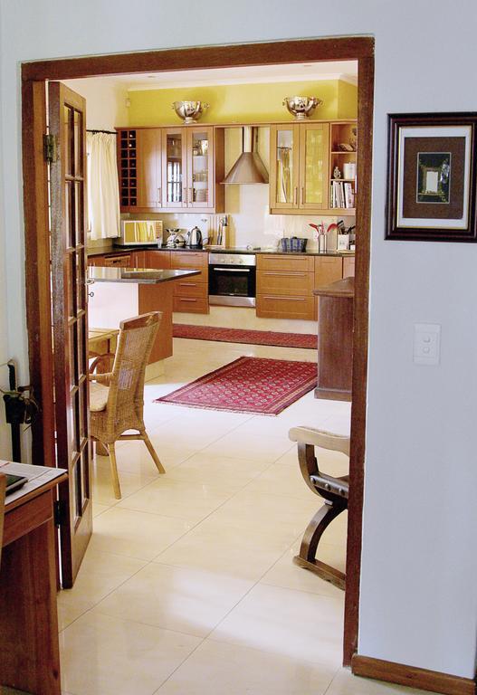 Golf And Garden Guesthouse Somerset West Εξωτερικό φωτογραφία